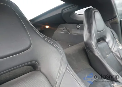 2019 Chevrolet Corvette Stingray z USA, uszkodzony, nr VIN 1G1YA2D77K5115809